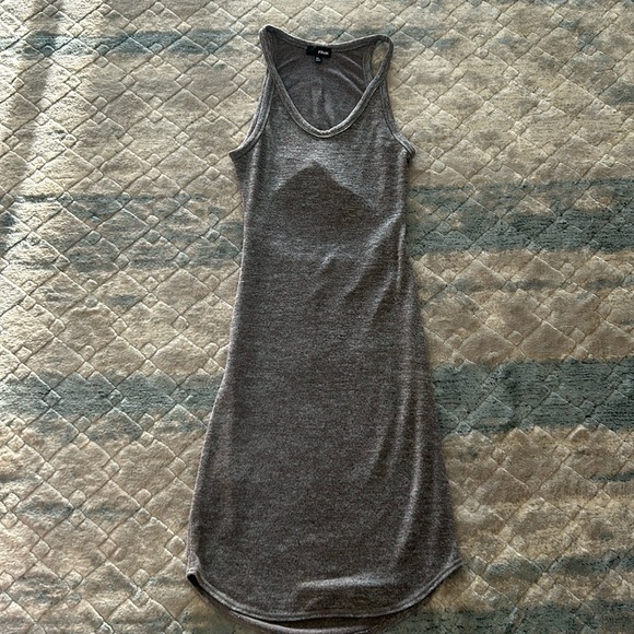 Aritzia Wilfred Free Cut Out Open Back Dress - Picture 1 of 4